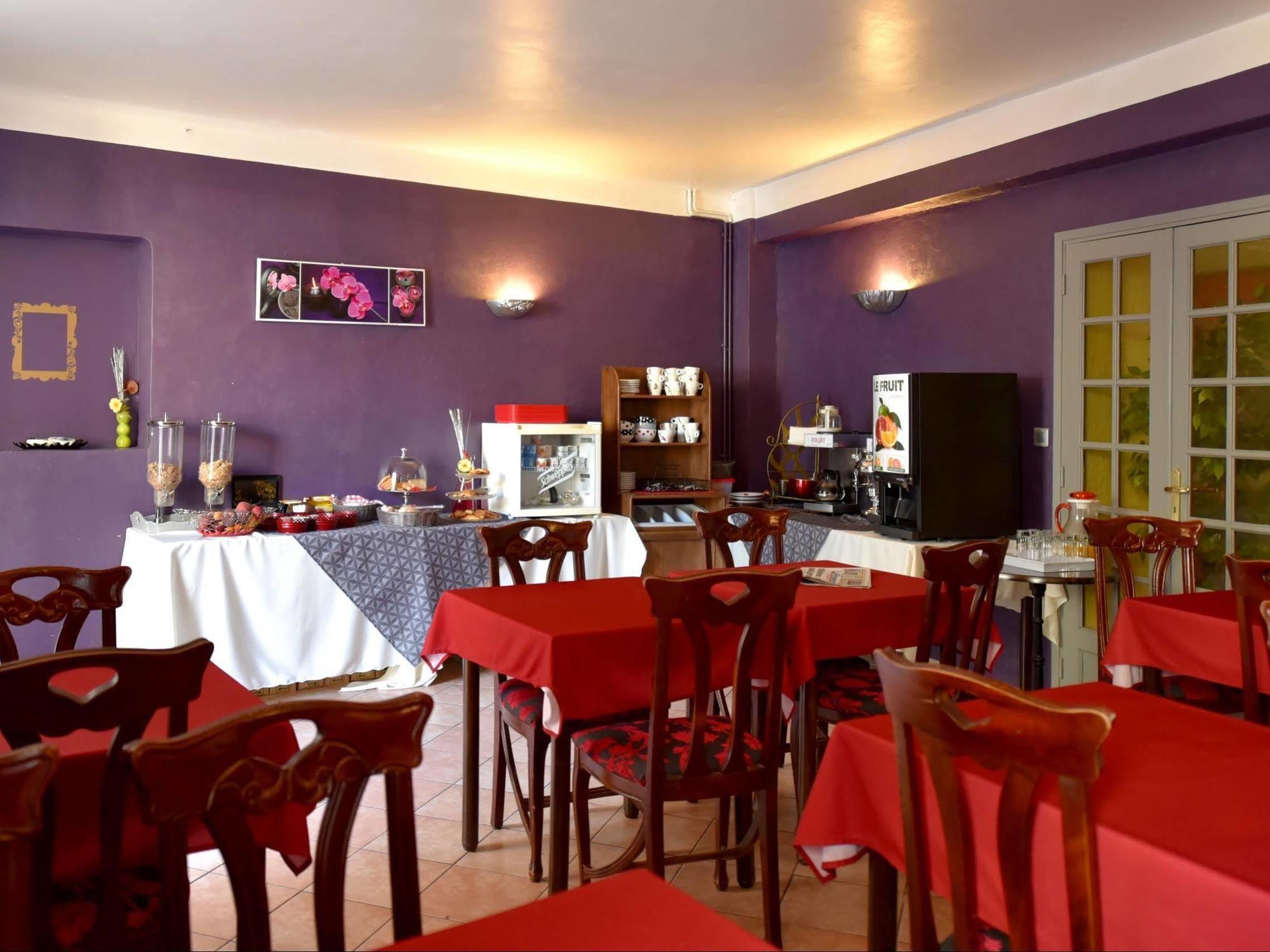 La Bastide D'entraigues Hotel